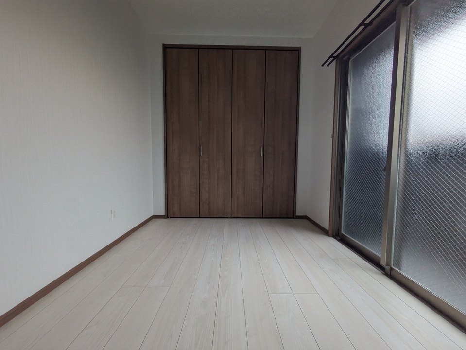 洋室4.2帖