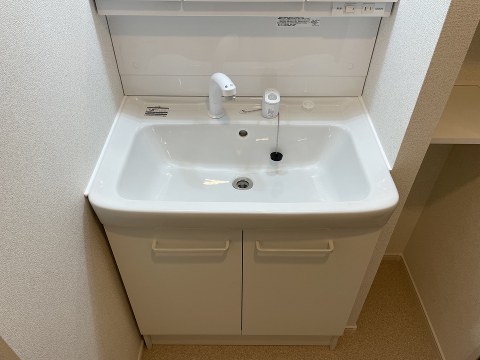 シャワー付洗面化粧台