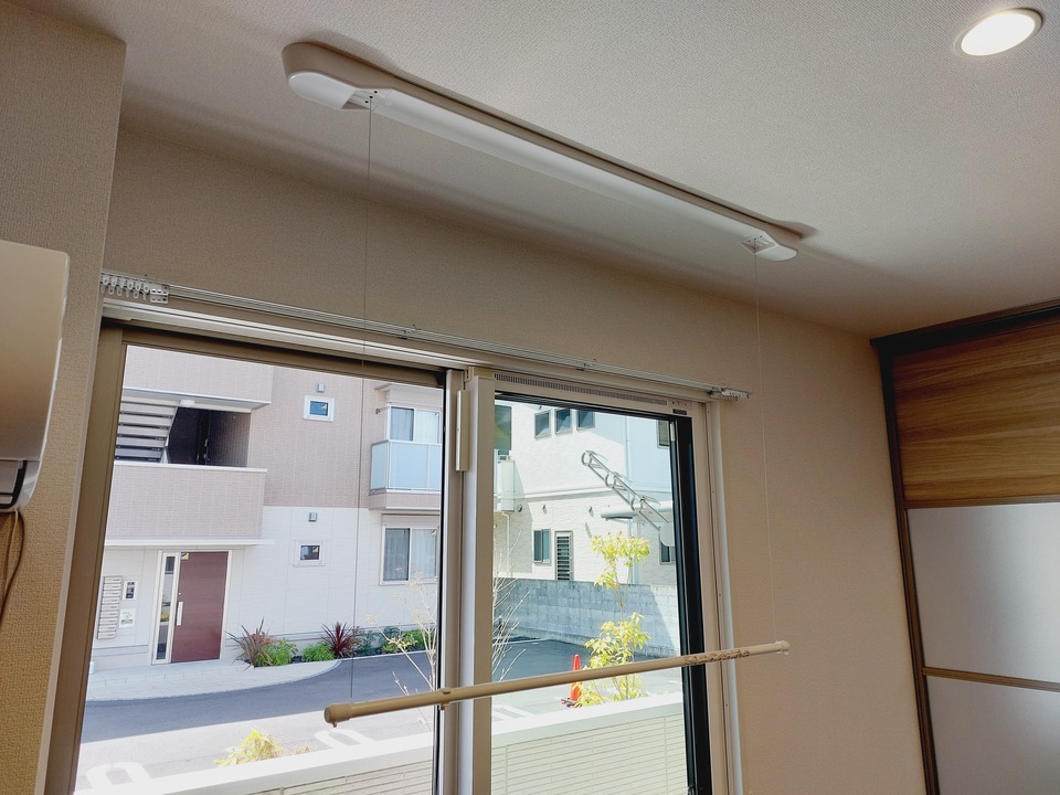室内物干しユニット