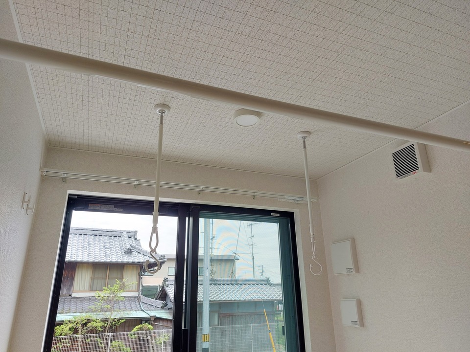 室内物干しユニット