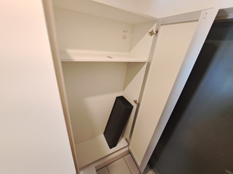 シューズボックス