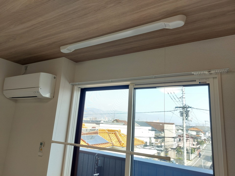 室内物干しユニット