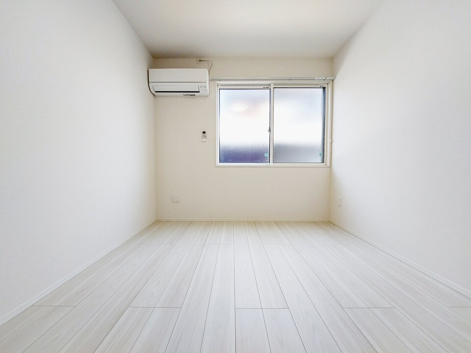 洋室6.3帖