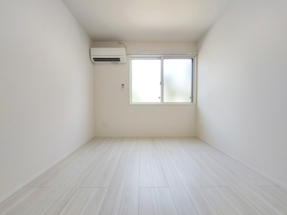 洋室6.3帖