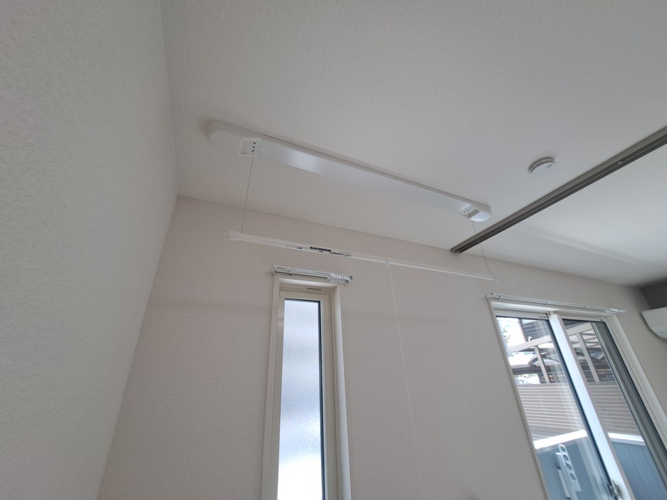 室内物干しユニット