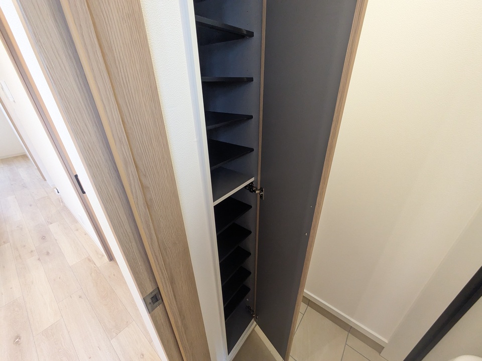 シューズボックス