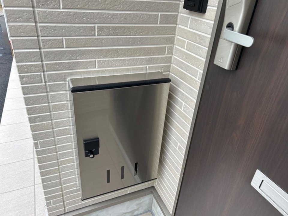 宅配ボックス