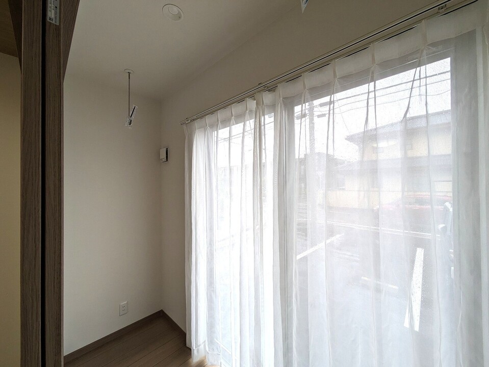 室内物干しユニット