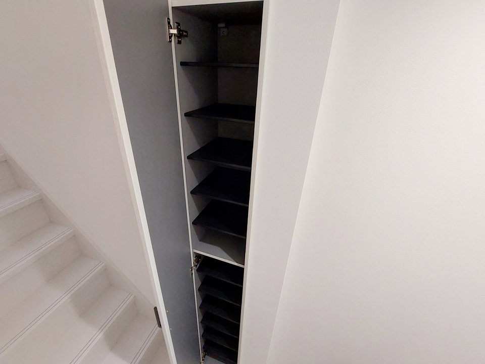 シューズボックス