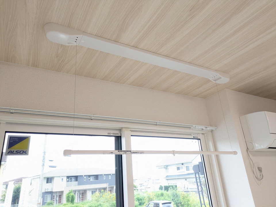 室内物干しユニット