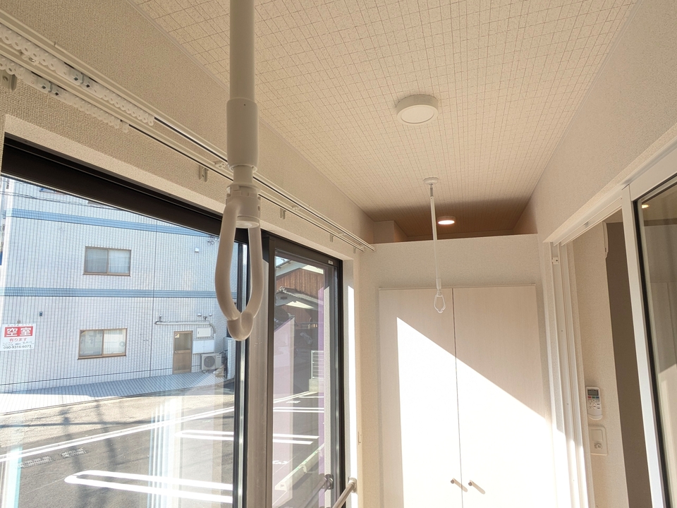 室内物干しユニット