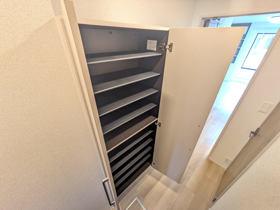 シューズボックス