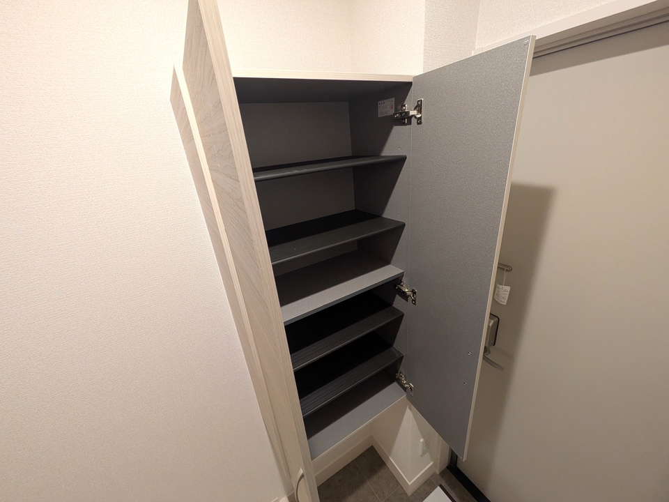 シューズボックス