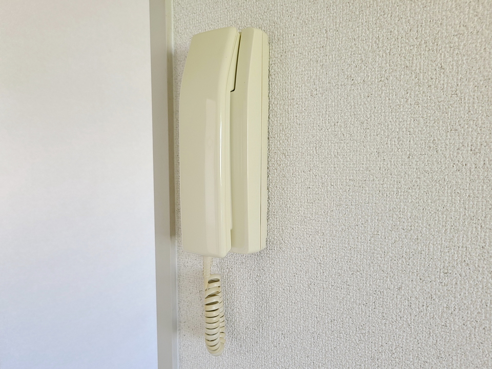 インターホン