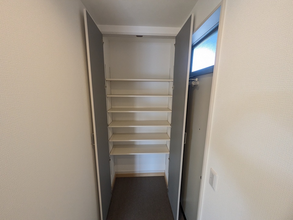 シューズボックス