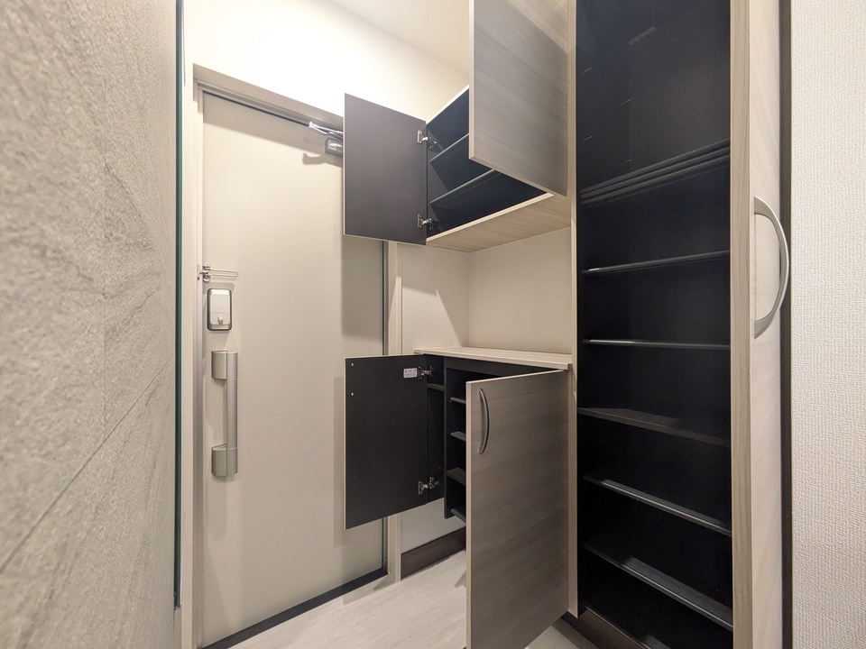 シューズボックス