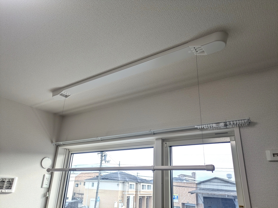 室内物干しユニット