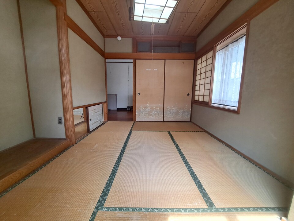 和室東側