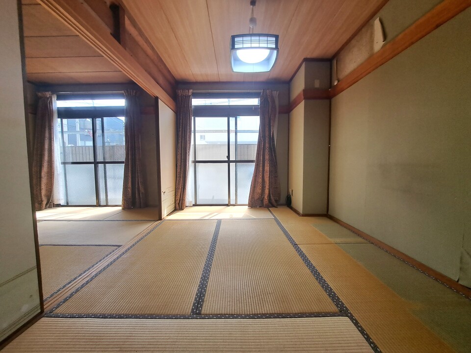 和室西側