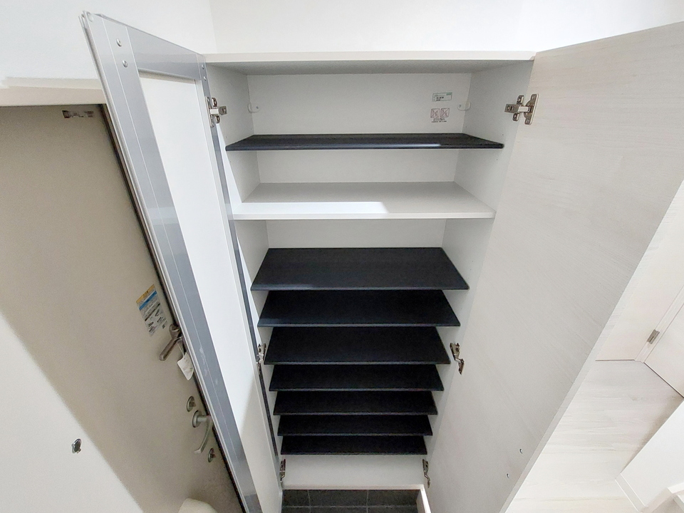 シューズボックス