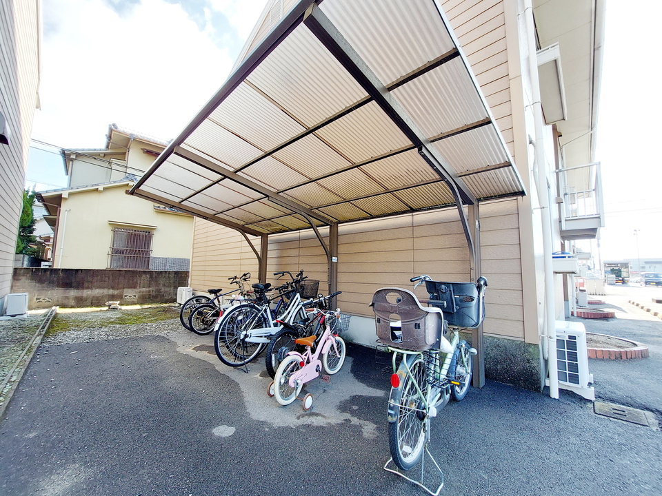 駐輪場