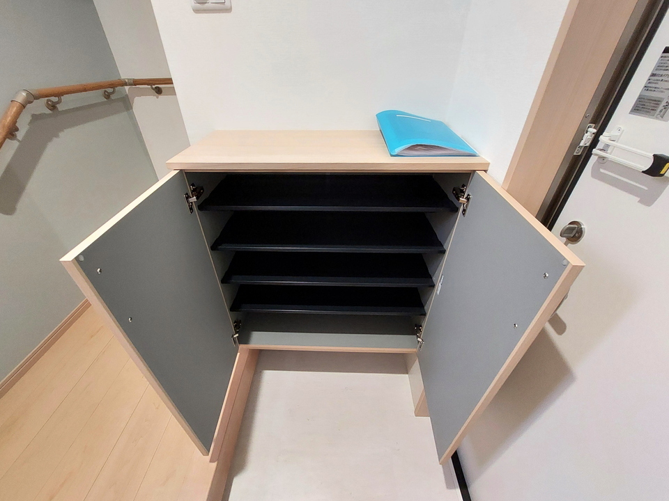 シューズボックス