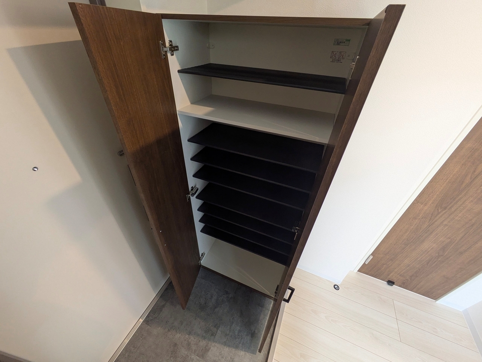 シューズボックス