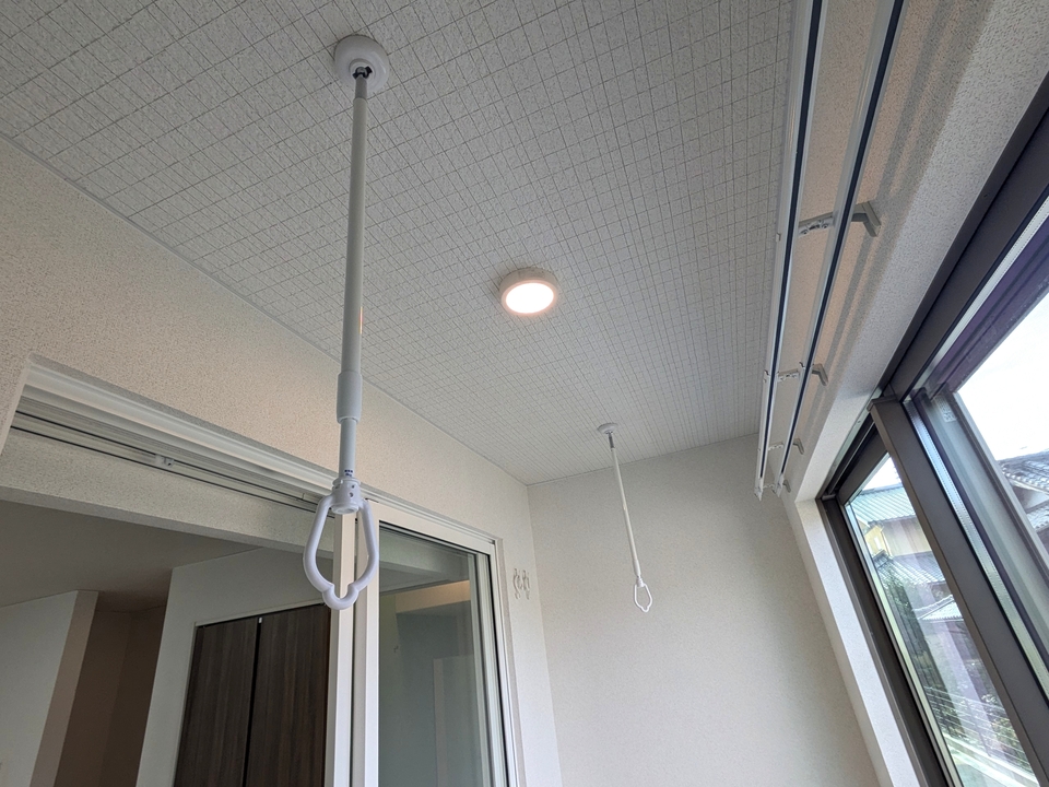 室内物干しユニット