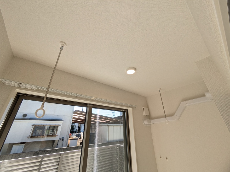 室内物干しユニット