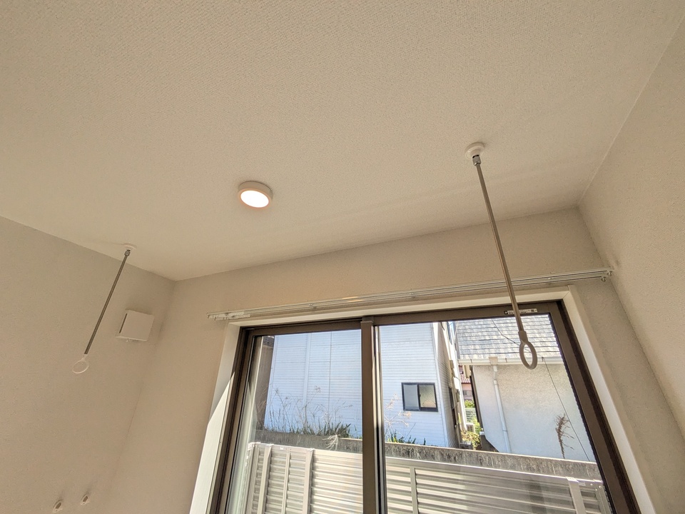 室内物干しユニット