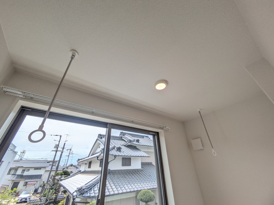 室内物干しユニット