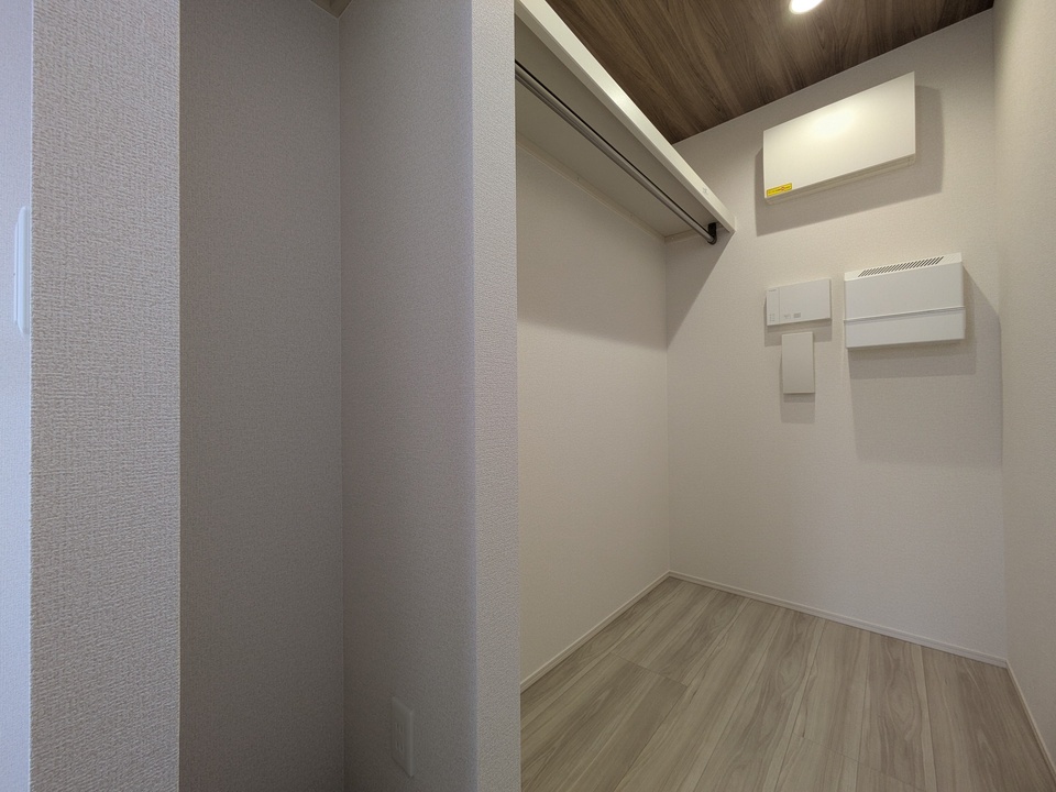 ウォークインクローゼット