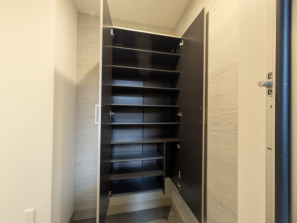 シューズボックス