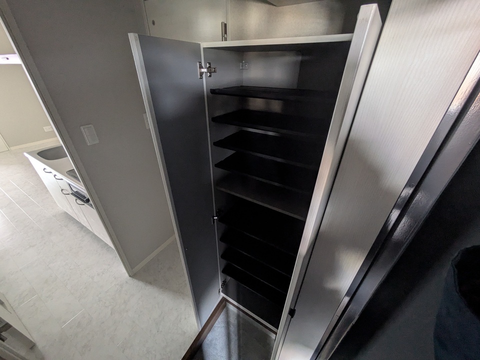 シューズボックス