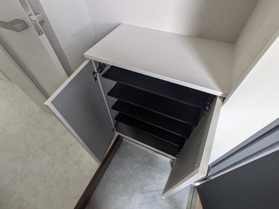 シューズボックス