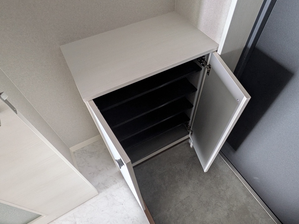 シューズボックス