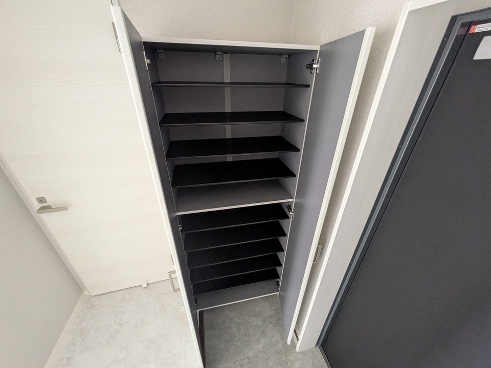 シューズボックス