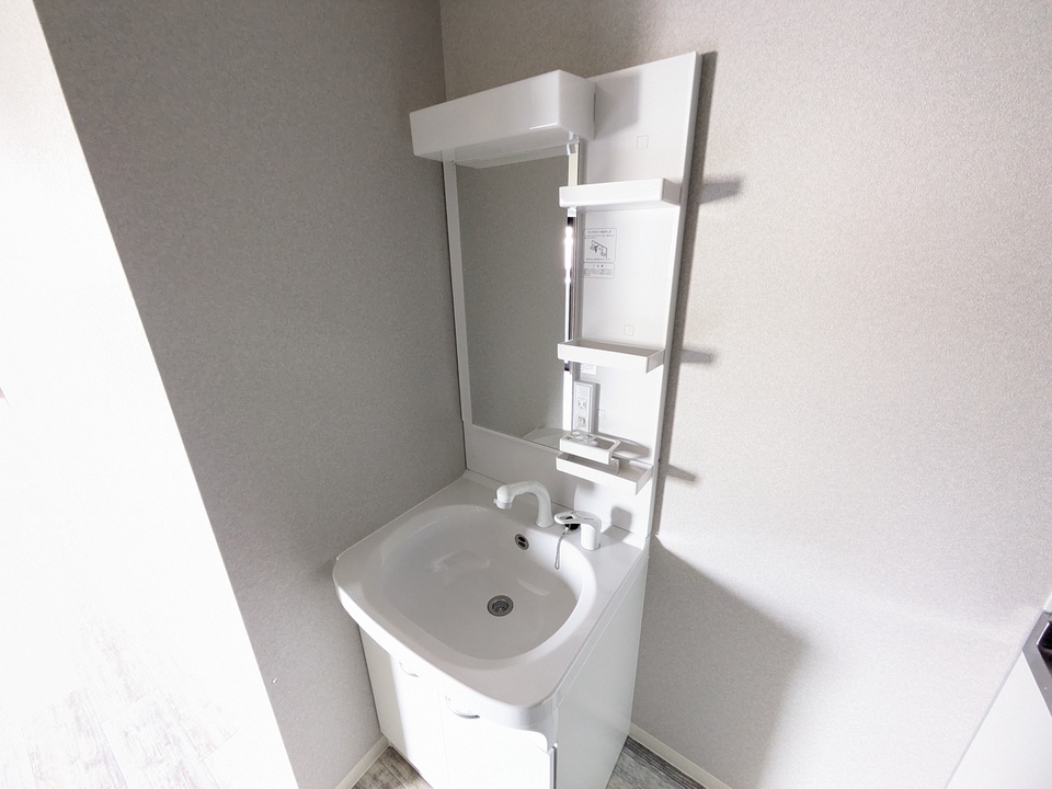 シャワー付洗面化粧台