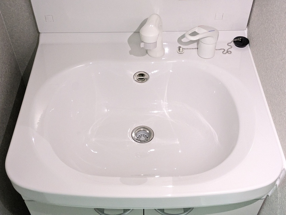 シャワー付洗面化粧台