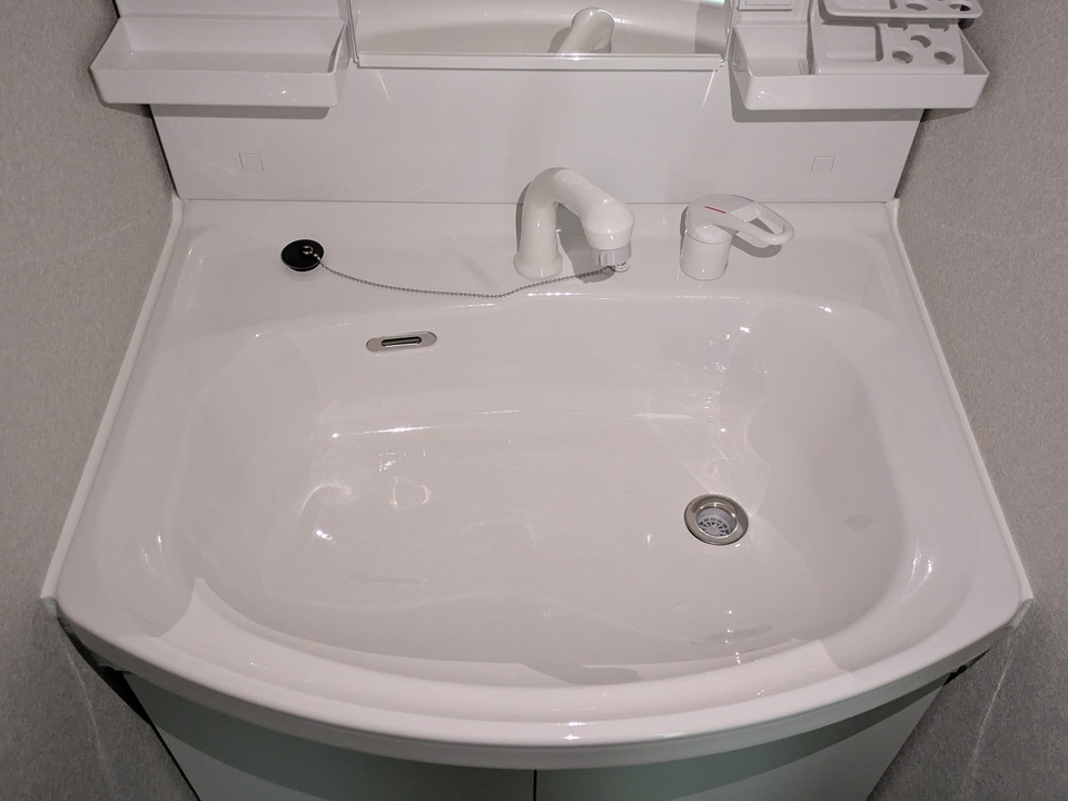 シャワー付洗面化粧台