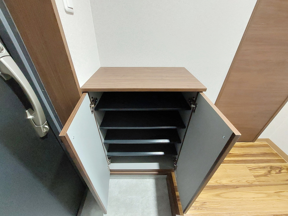 シューズボックス