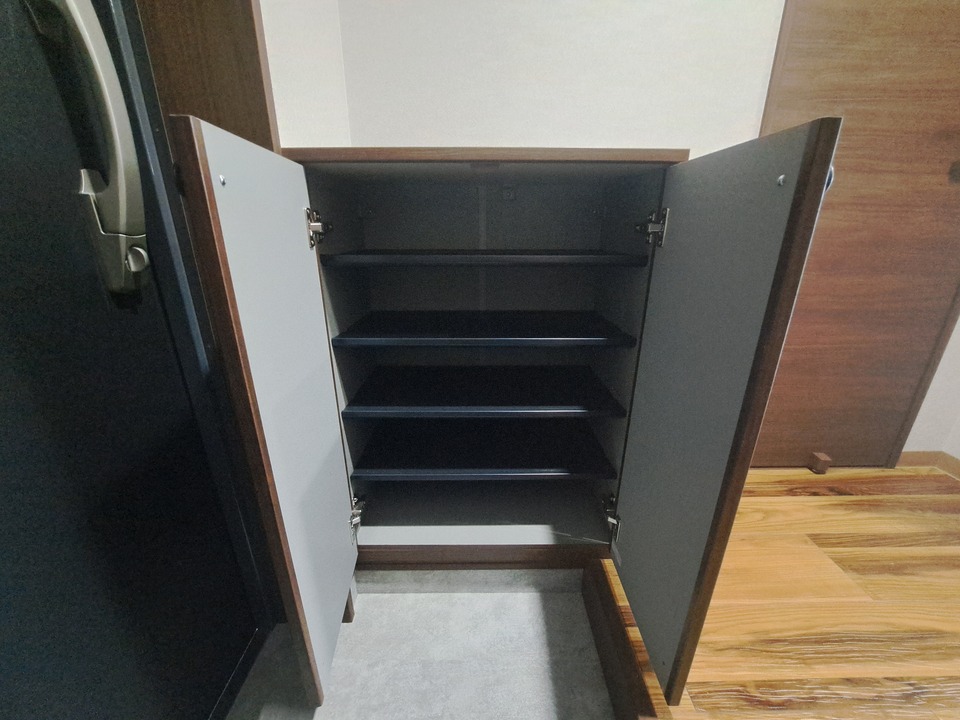 シューズボックス