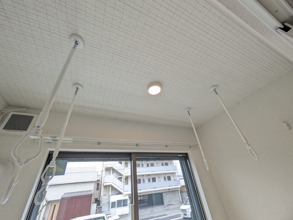 室内物干しユニット