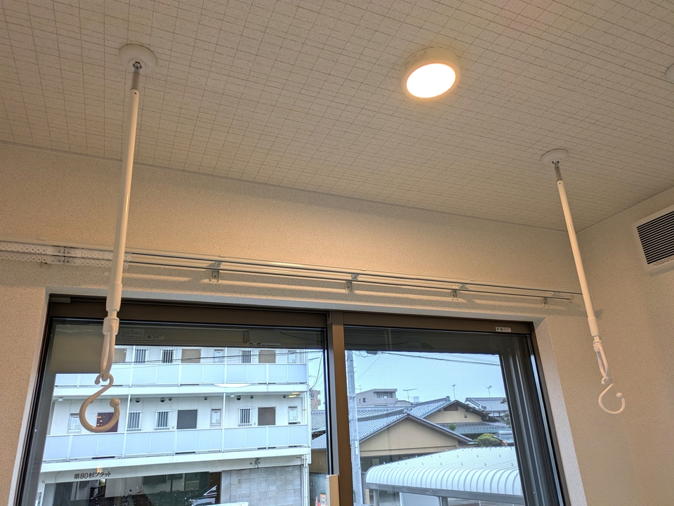 室内物干しユニット
