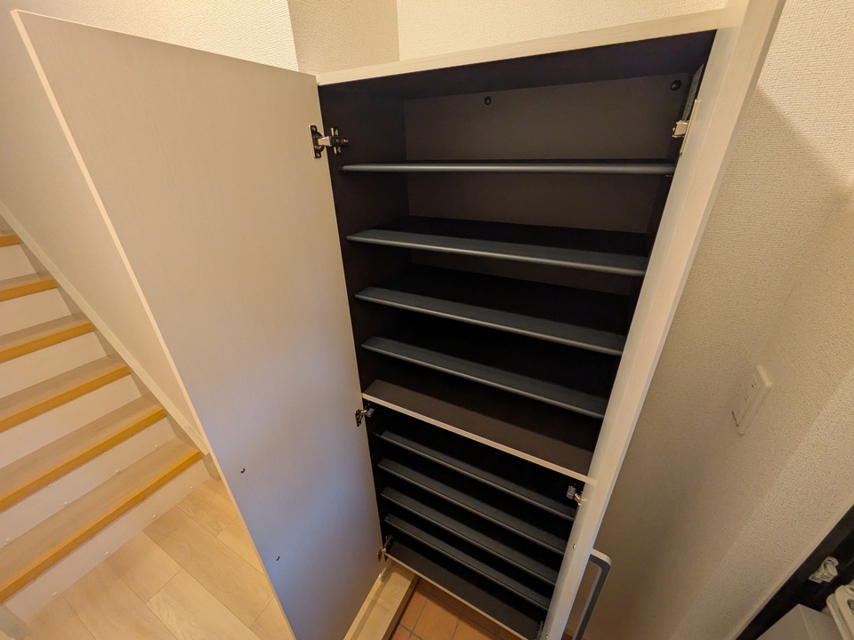 シューズボックス