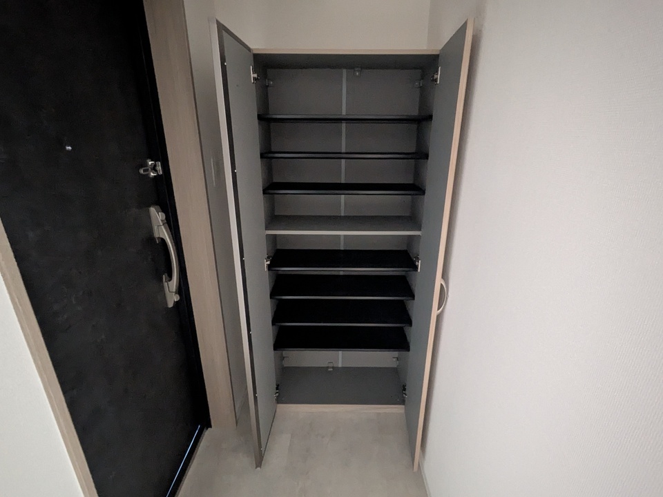 シューズボックス