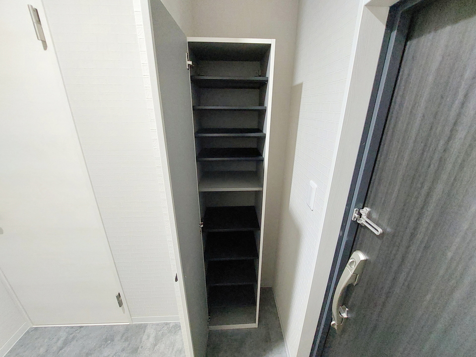 シューズボックス