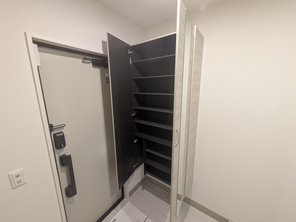 シューズボックス