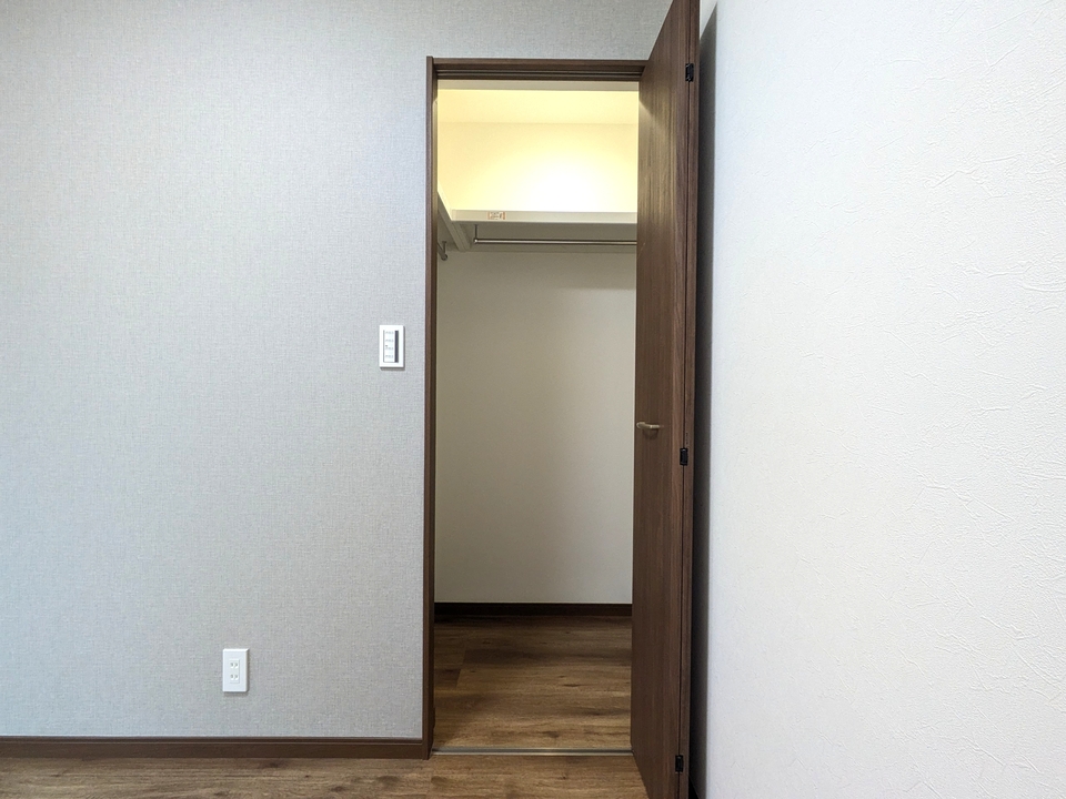 ウォークインクローゼット