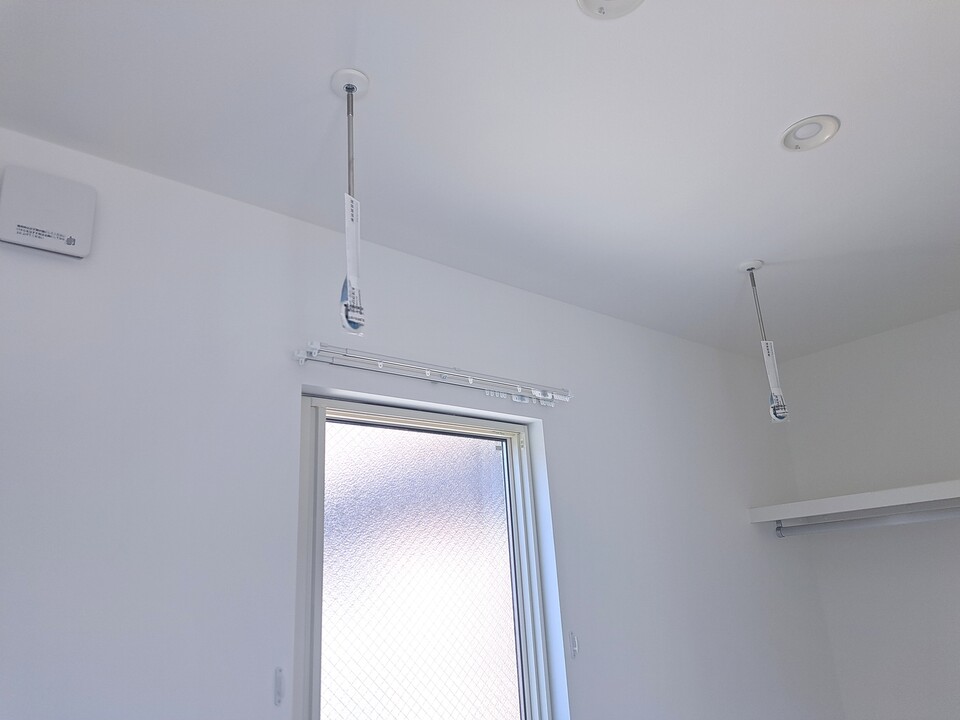 室内物干しユニット